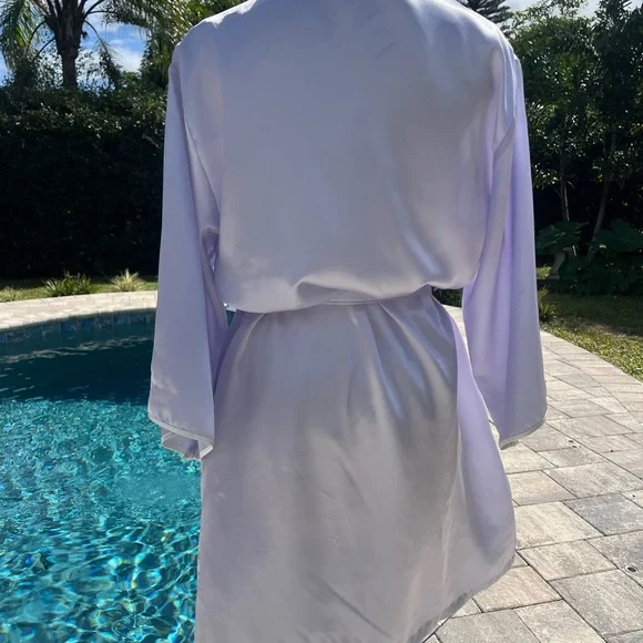 Oscar de la Renta Light Purple Satin Robe - Picture 8 of 15